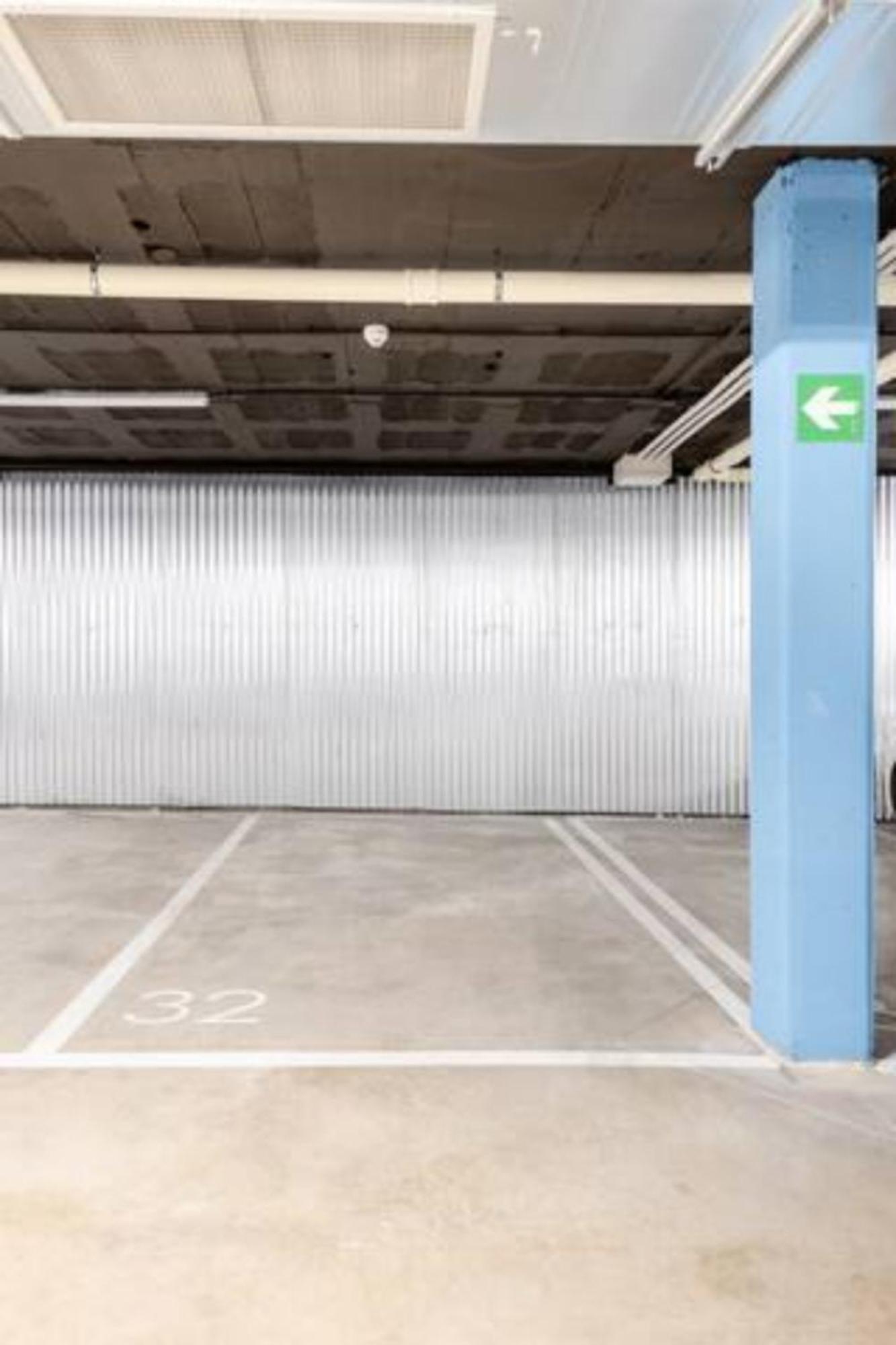 Piso Climatizado Y Parking Apartment Madrid Exterior photo