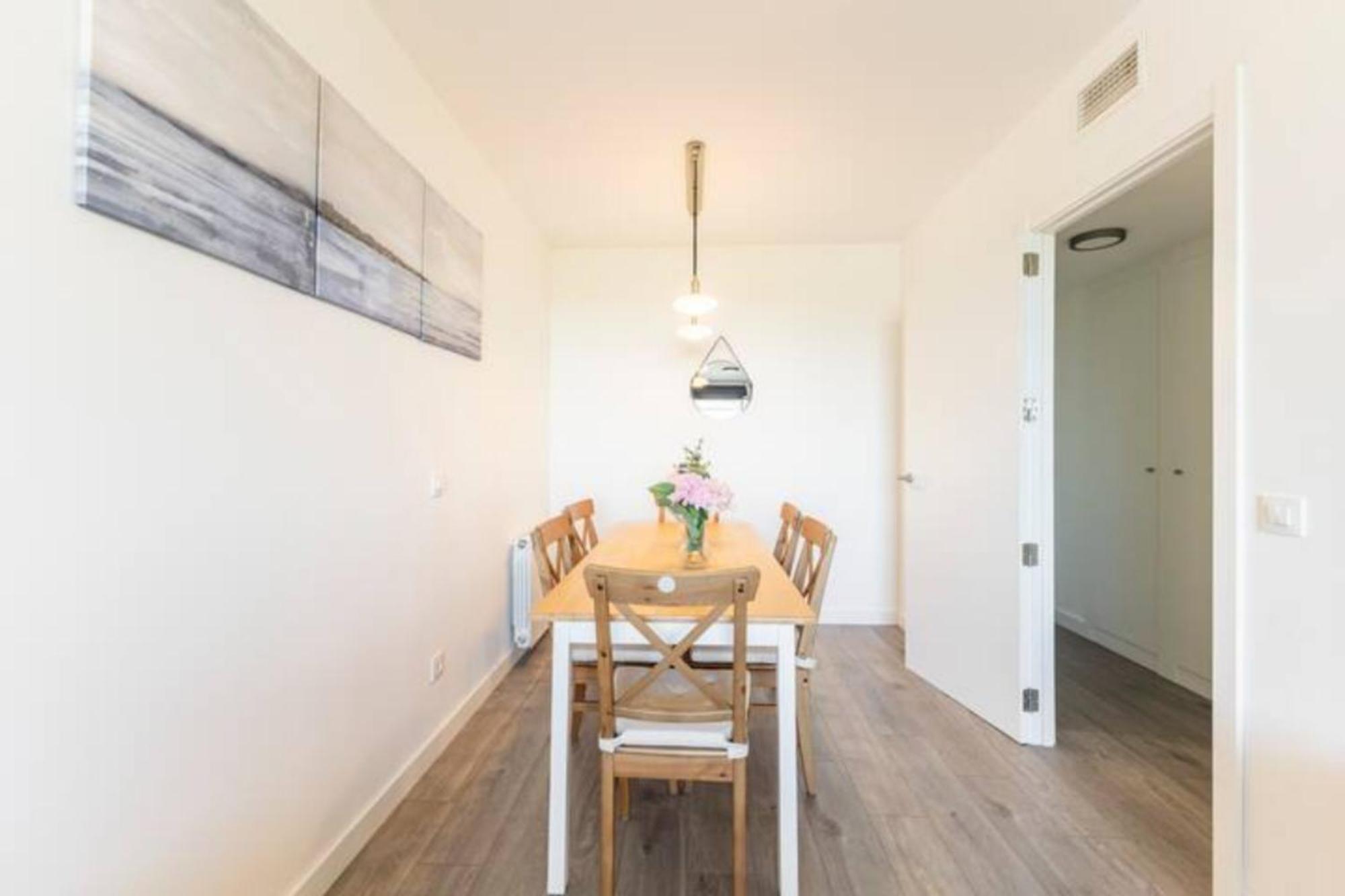 Piso Climatizado Y Parking Apartment Madrid Exterior photo
